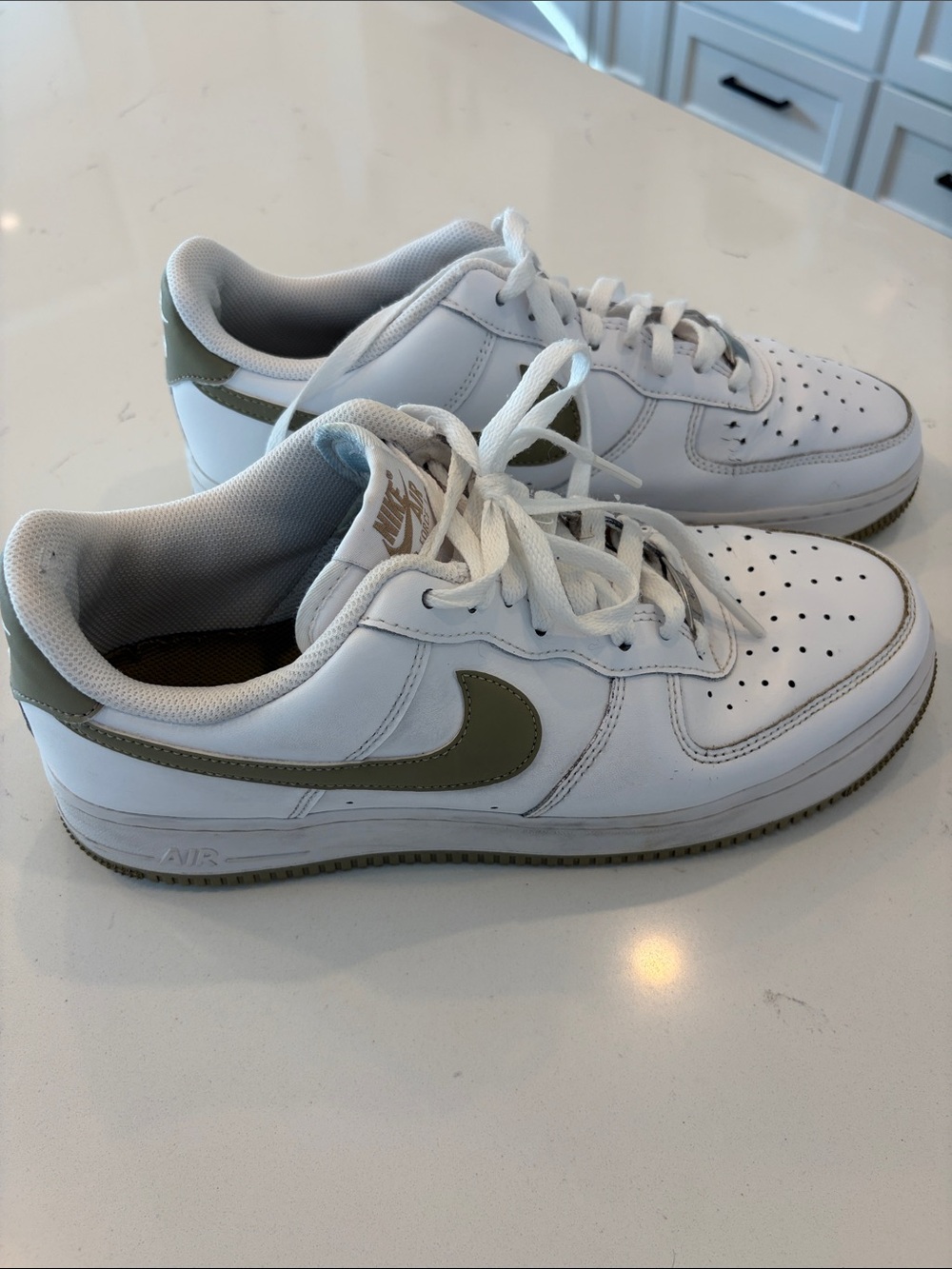 Nike Men's Air Force 1 ‘07 White Sneakers with Olive Swoosh